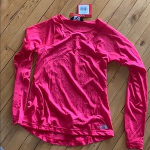 Long sleeve north face women’s shirt